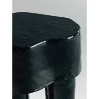<a href="https://www.galeriegosserez.com/artistes/salomon-celine.html">Céline Salomon</a> - Owen - Table d'appoint 3 pieds