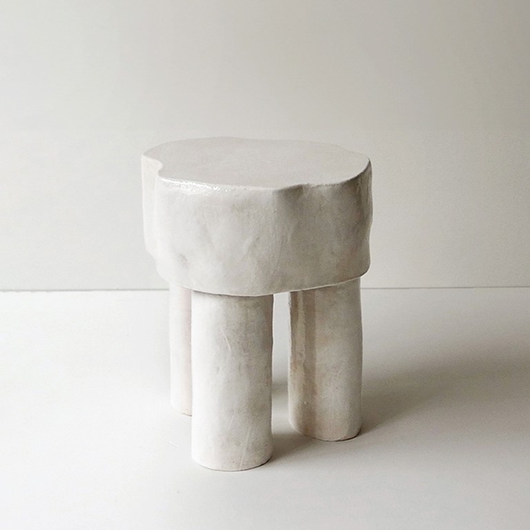 Céline Salomon - Owen - Tabouret 3 pieds (Blanc)