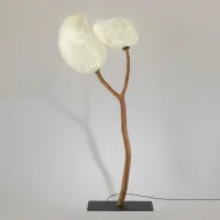 <a href="https://www.galeriegosserez.com/artistes/de-kergal-diane.html">Diane de Kergal</a> - Whisper - Sculpture lumineuse