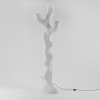 <a href="https://www.galeriegosserez.com/artistes/donnersberg-emma.html">Emma Donnersberg</a> - Penzai - Sculpture lumineuse