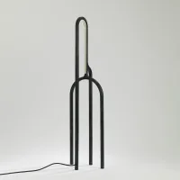 <a href="https://www.galeriegosserez.com/artistes/lapeyronnie-pierre.html">Pierre Lapeyronnie</a> - Huchet 102 - Sculpture lumineuse
