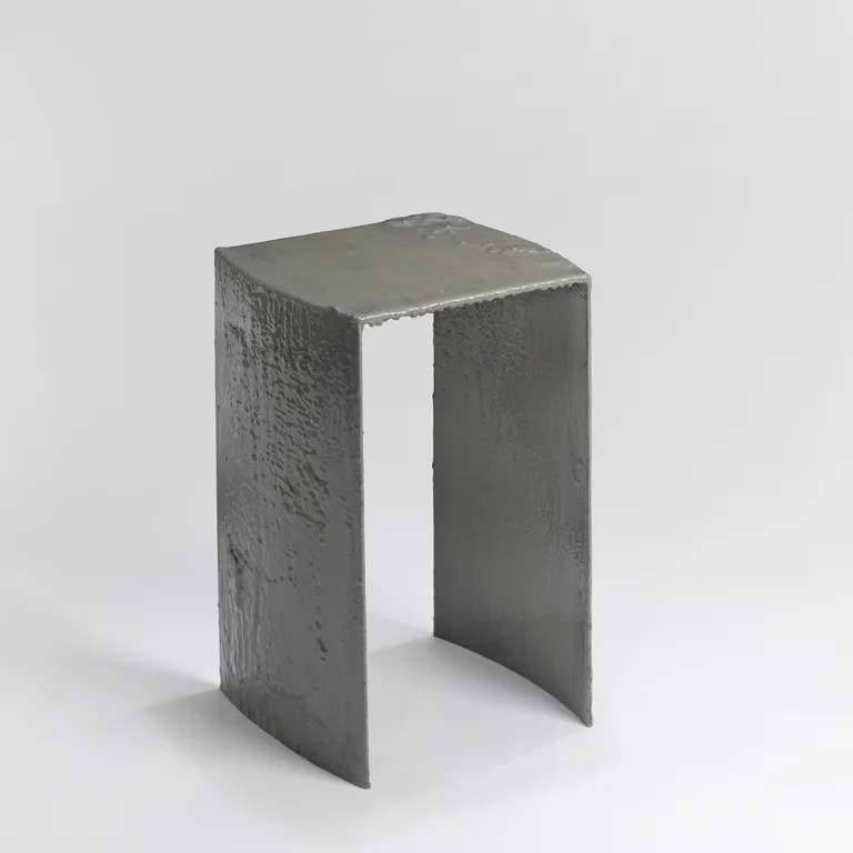  Middernacht & Alexander - How I Got Over - Fossil Sage Tabouret