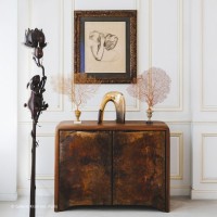 <a href="https://www.galeriegosserez.com/artistes/mohasseb-georges.html">Georges Mohasseb</a> - Tapir - Sculpture lumineuse