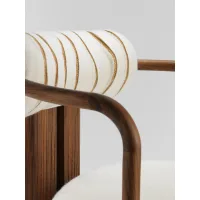 <a href="https://www.galeriegosserez.com/artistes/coudert-maugendre-sebastien.html">Sébastien Coudert-Maugendre</a> - Loire - Fauteuil brodé