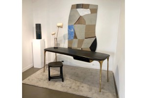 <a href=https://www.galeriegosserez.com/gosserez/artistes/loellmann-valentin.html>Valentin Loellmann </a> - Brass - Desk
